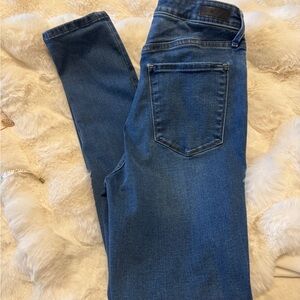 Abercrombie & Fitch Women's Skinny Jeans in Blue